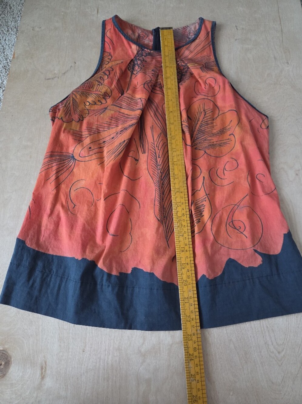 Piazza Sempione Tank Tops Set Of Two - Picture 8 of 16